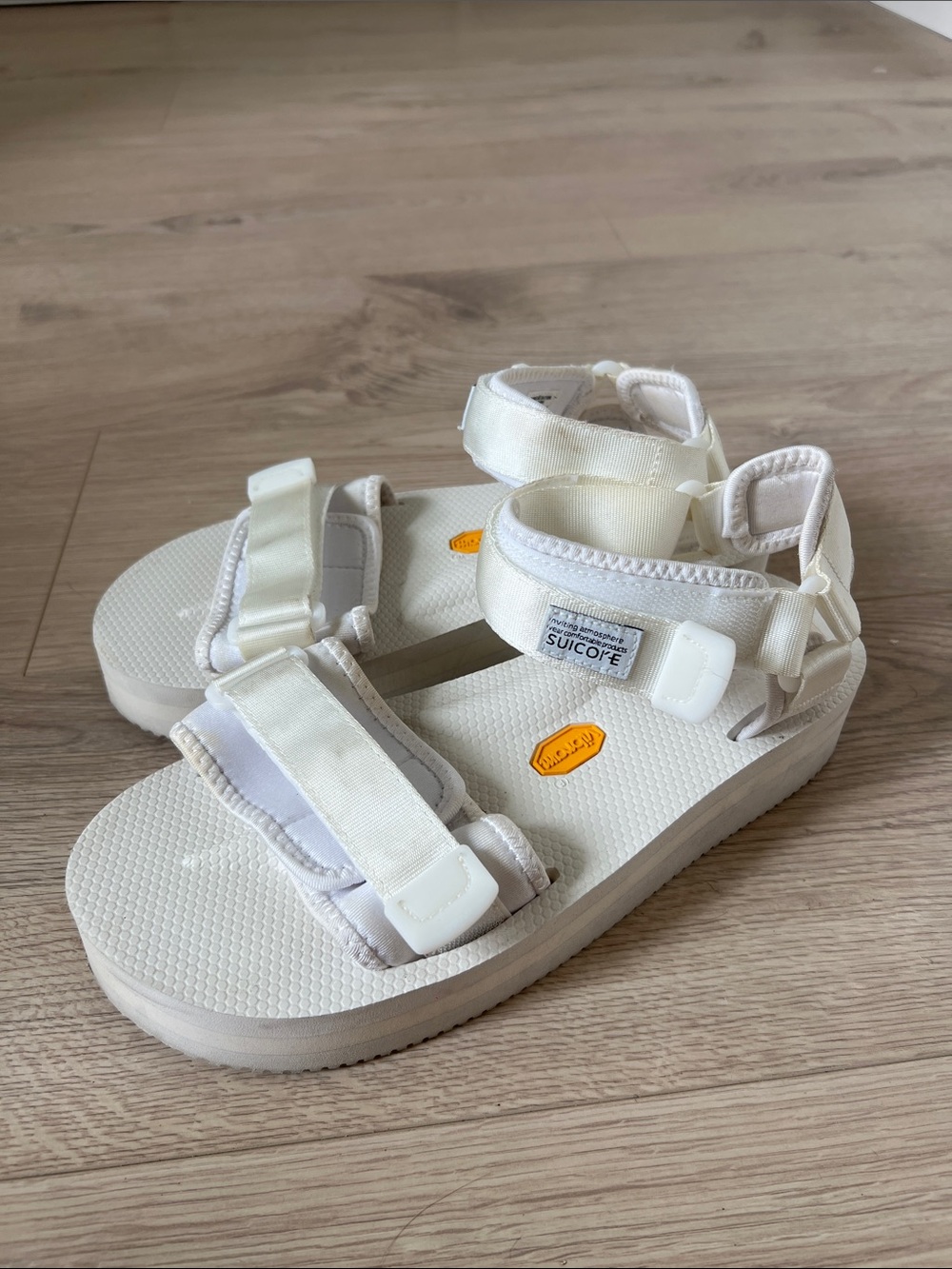 Suicoke Cream/Off-White Adjustable Strap Sandals